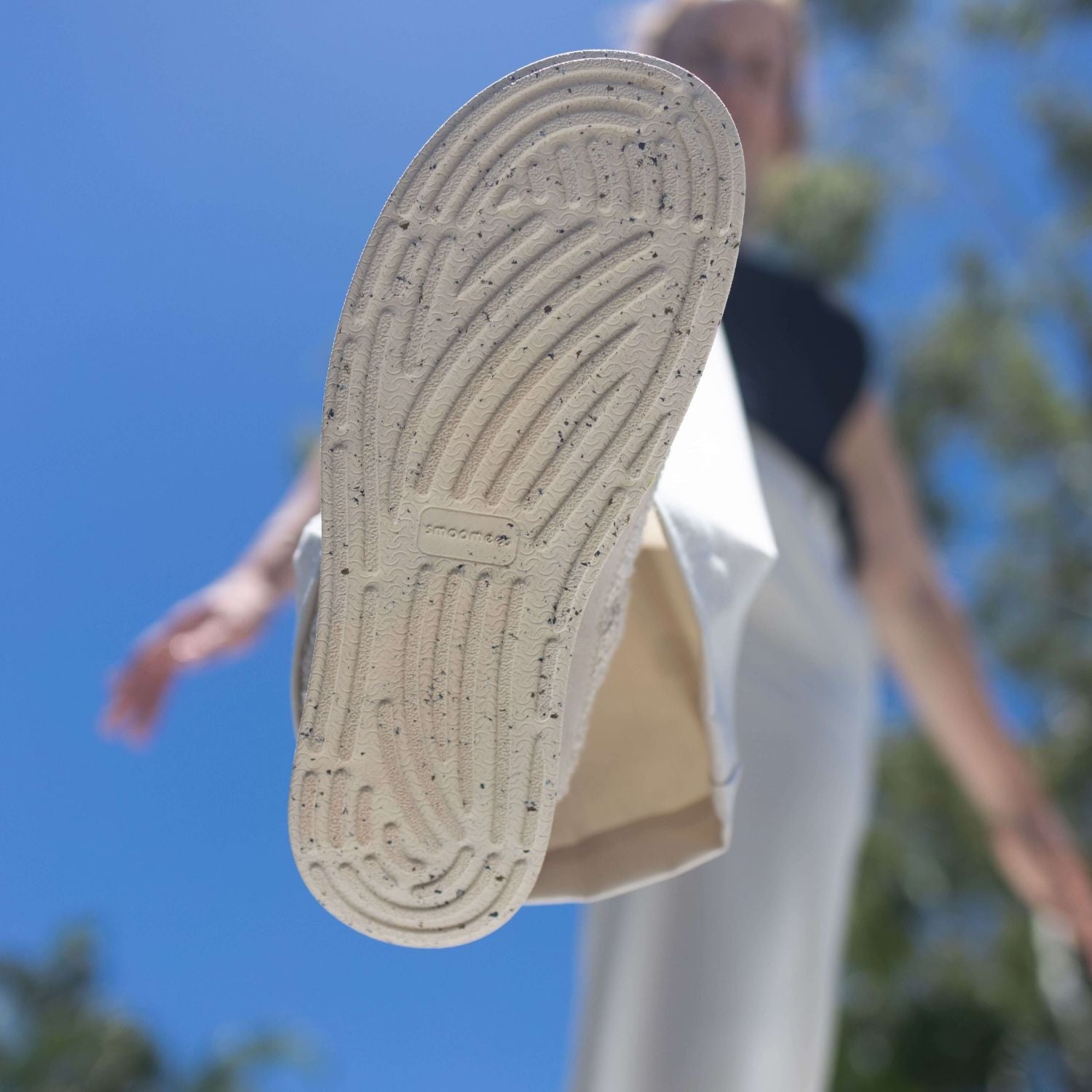 Flexible_and_shock-absorbing_EVA_sole