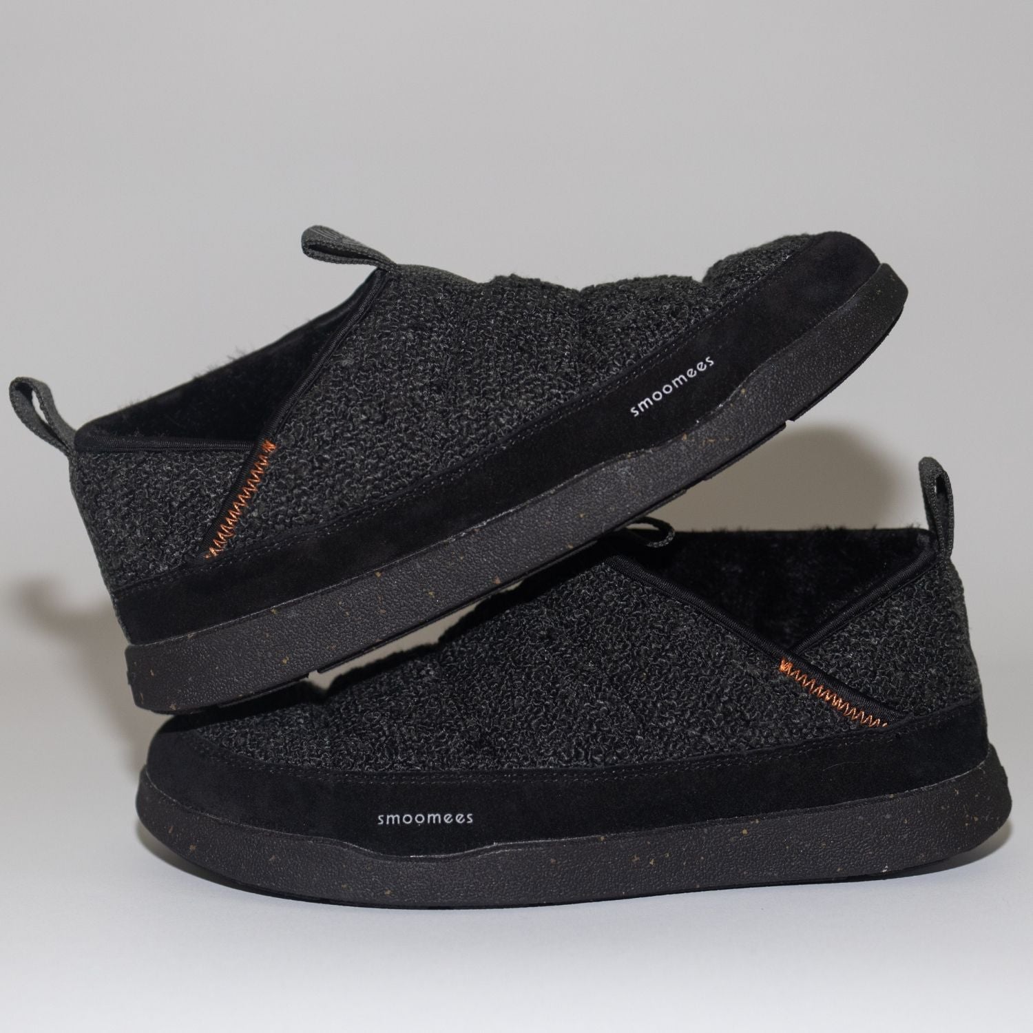 Smoomees-slipper-in-jet-black